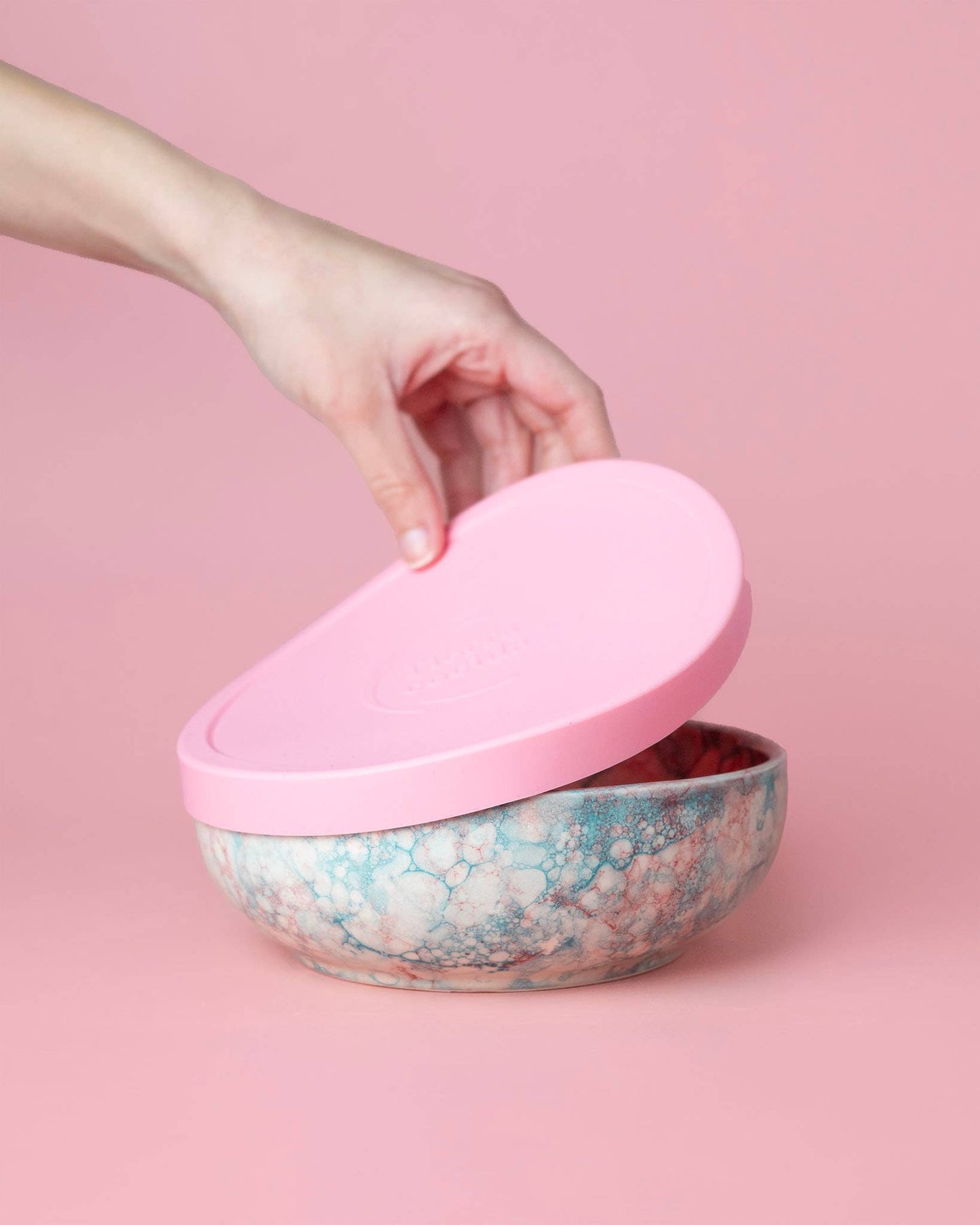 Medio - reusable silicone lid