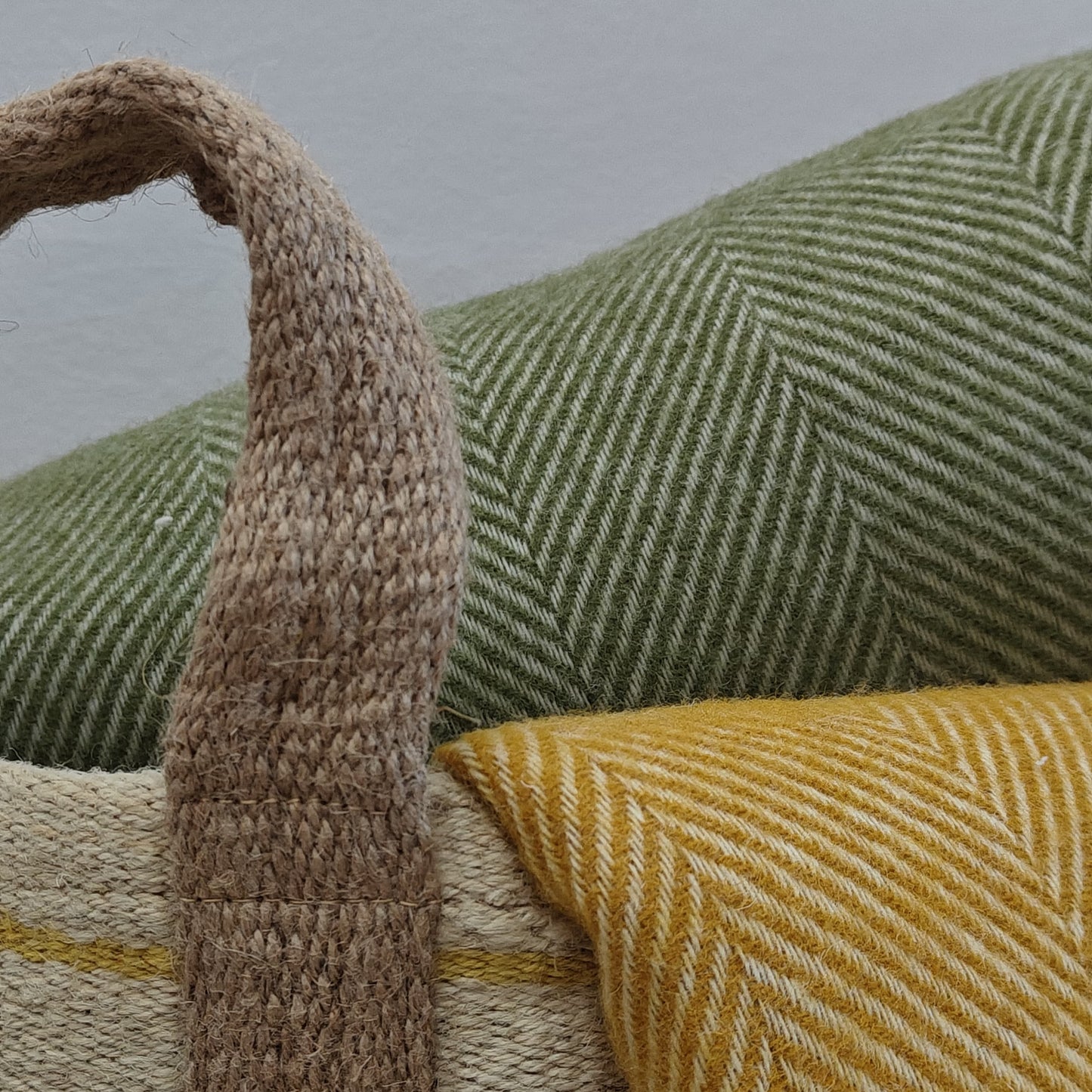Herringbone Moss wollen plaid