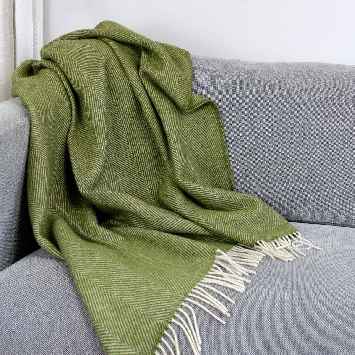 Herringbone Moss wollen plaid