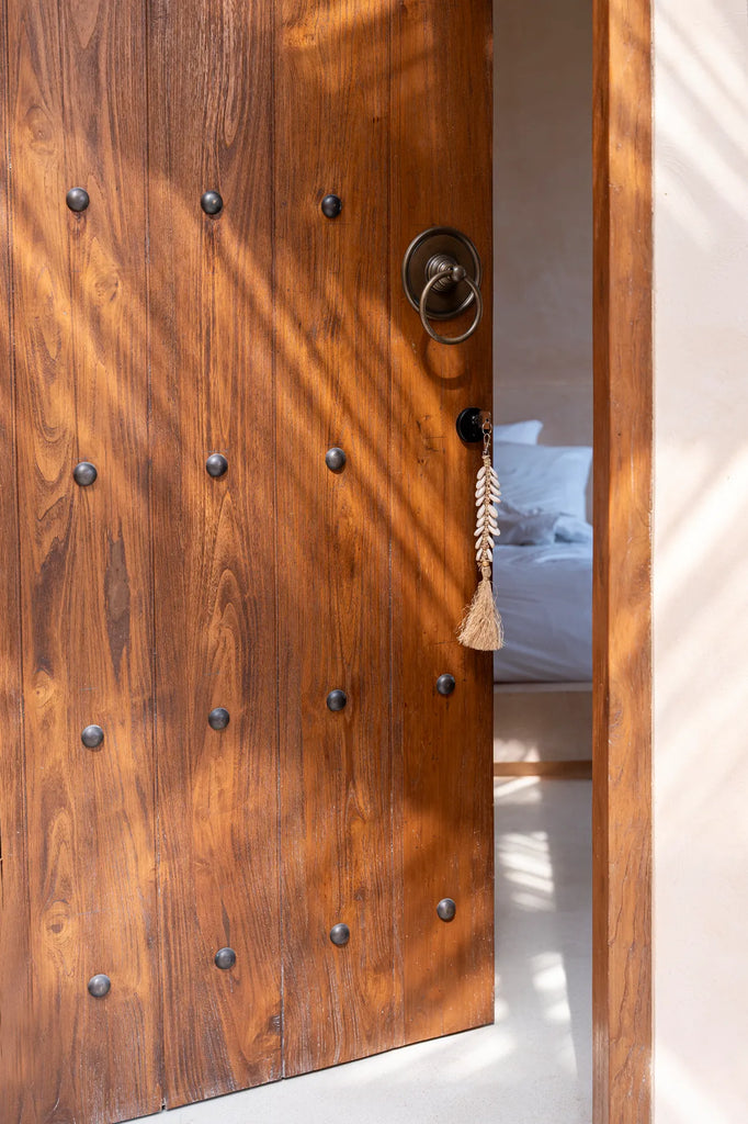 De Raffia Visgraat Sleutelhanger - Natuurlijk Wit