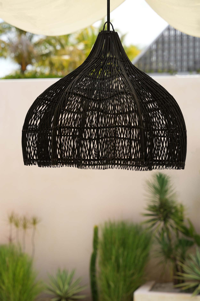 The Whipped Hanging Lamp - M