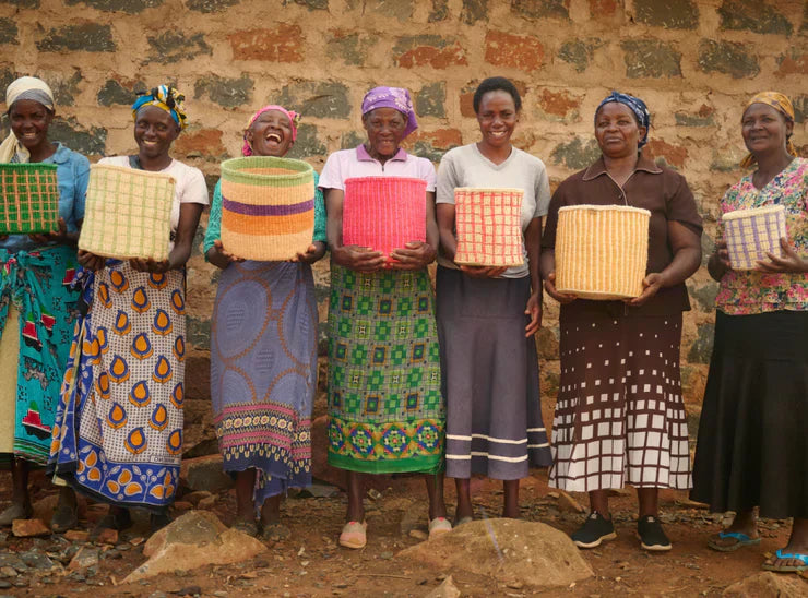 Van vezel tot vlechtwerk: het verhaal achter onze Keniaanse manden