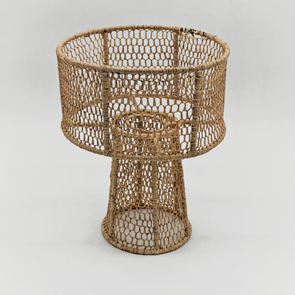 Mesh Raffia Lamp