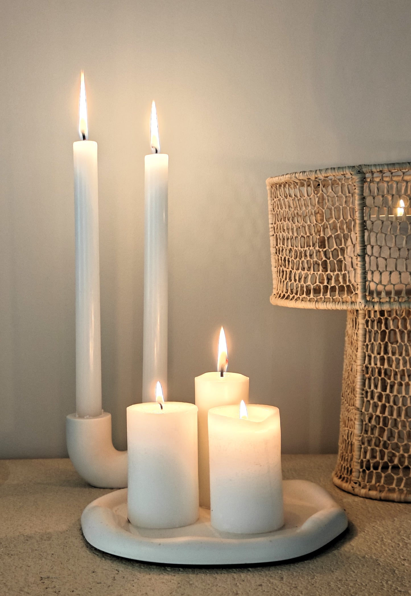 Mesh Raffia Lamp