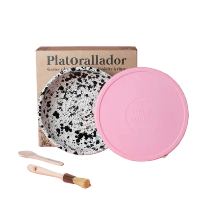 Starter Set Grande (grater plate + lid + brush + free spoon)