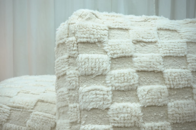 Berber Beni Ourain Kilim Pouf