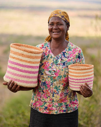 SAFIRI : Panier de rangement tissé à rayures orange, rose et violet