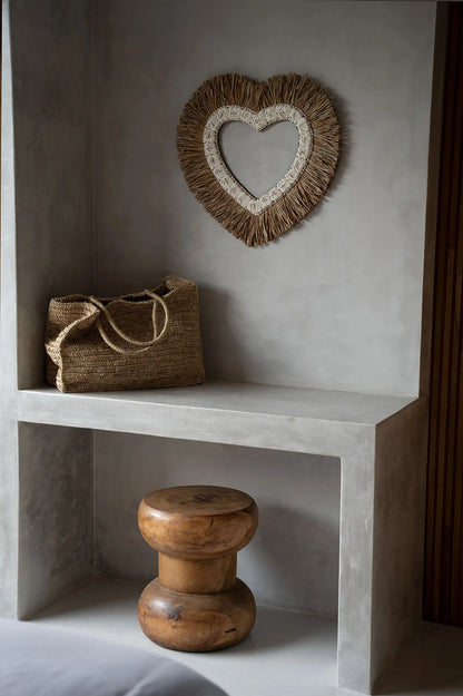 The Wayra stool - Natural