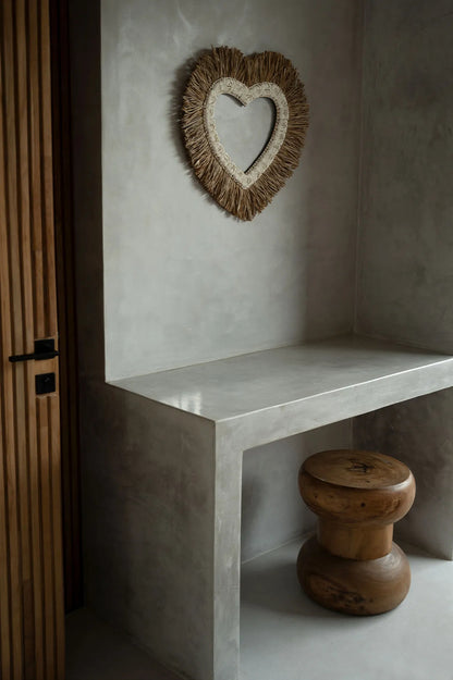 The Wayra stool - Natural