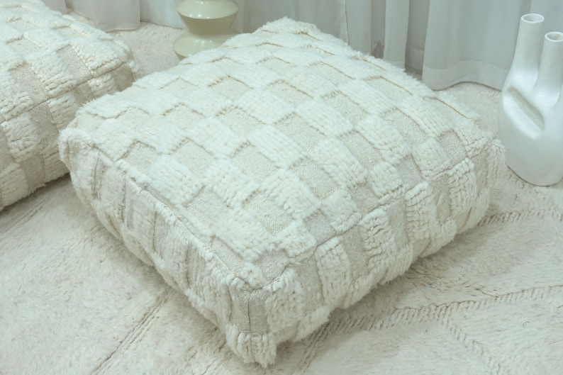 Berber Beni Ourain Kilim Pouf