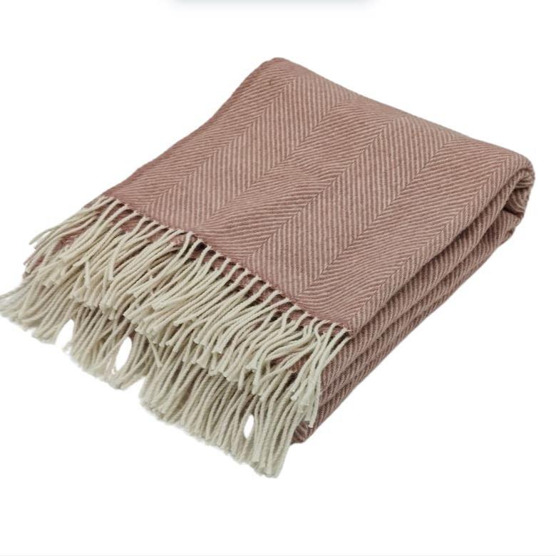Rosestone Herringbone wollen plaid